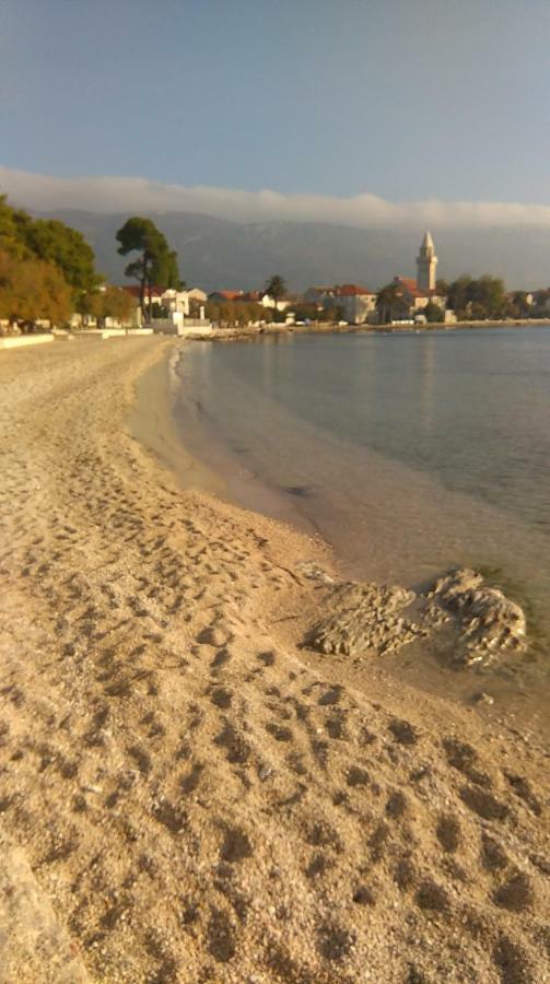 Suncica Apartments Kaštela Eksteriør billede