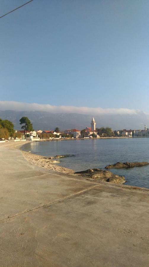 Suncica Apartments Kaštela Eksteriør billede