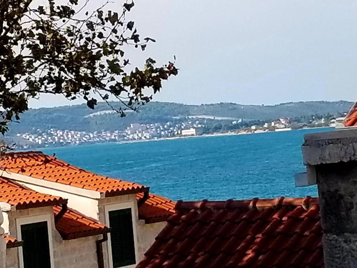 Suncica Apartments Kaštela Eksteriør billede